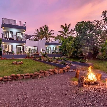 Saffronstays Lakeview Nivara - Farm Stay Villa With Private Pool Near Пуна Экстерьер фото