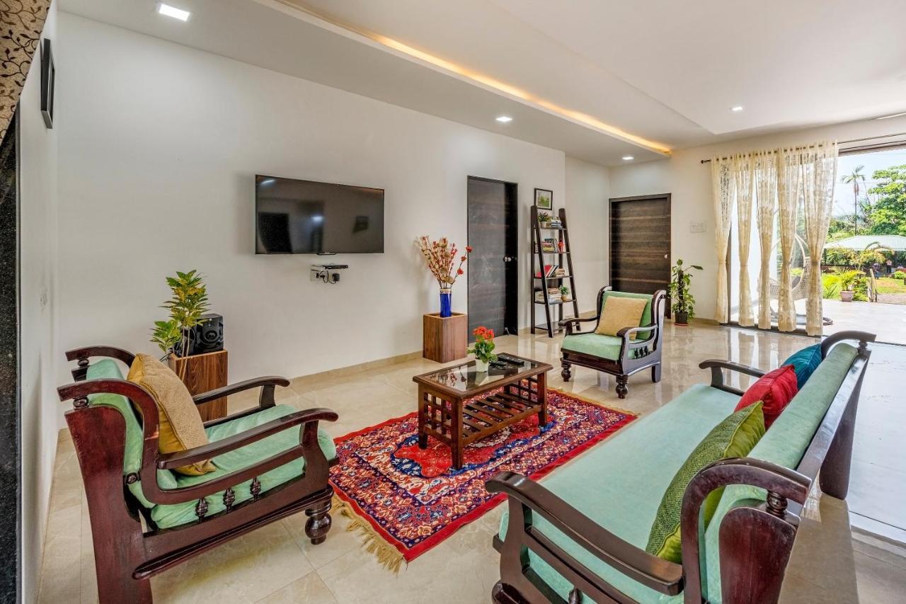 Saffronstays Lakeview Nivara - Farm Stay Villa With Private Pool Near Пуна Экстерьер фото