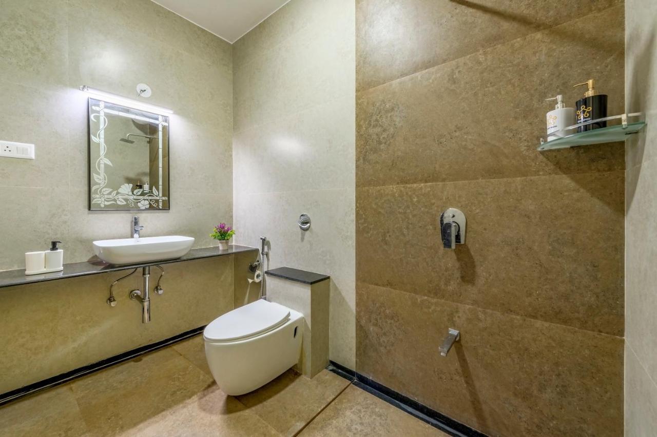 Saffronstays Lakeview Nivara - Farm Stay Villa With Private Pool Near Пуна Экстерьер фото