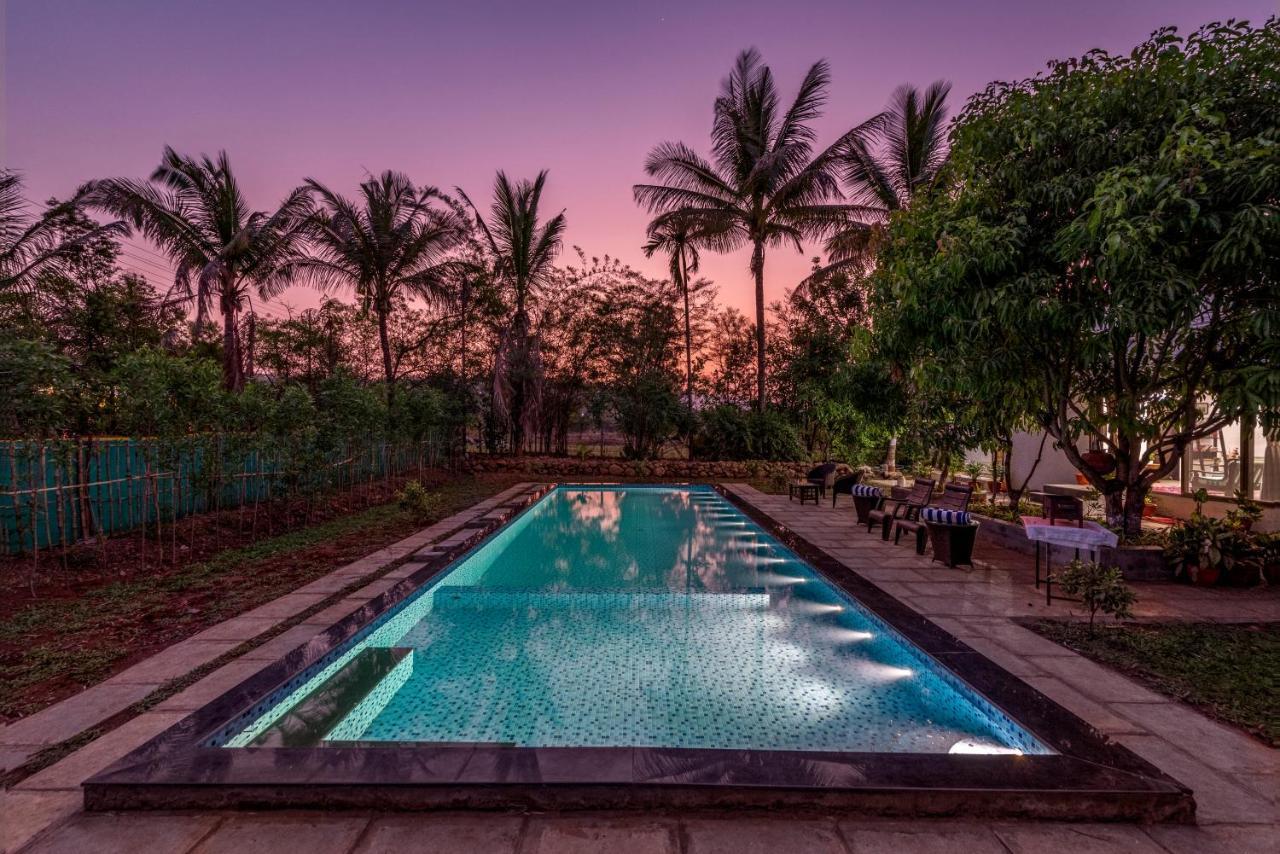 Saffronstays Lakeview Nivara - Farm Stay Villa With Private Pool Near Пуна Экстерьер фото